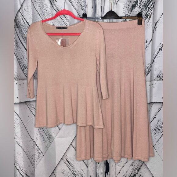 Peruvian Connection V-Neck Peplum Sweater & Skirt Set Blush M - Picture 4 of 10